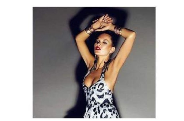 Kate Moss, cel mai bine imbracata vedeta a deceniului