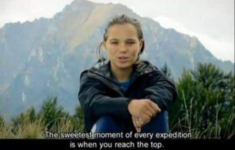 O romanca vrea sa ajunga "cel mai sus"!