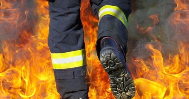  Update  Incendiu la un depozit de cabluri din Capitala