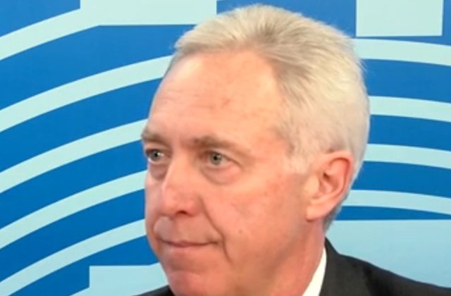 Ambasadorul Hans Klemm a vizitat familiile defavorizate din Baia Mare