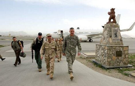 Se retrage NATO din Afganistan?