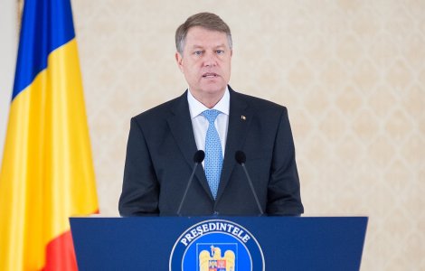 Iohannis a plantat un puiet de stejar de Ziua Nationala a Padurii