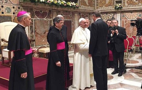 Klaus Iohannis: L-am reinvitat pe Papa Francisc in Romania