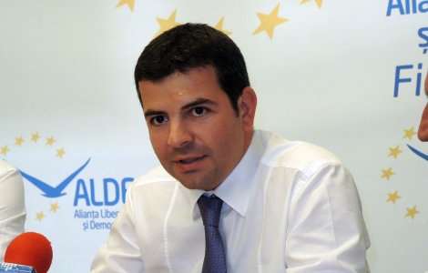 Liderii ALDE, convocati duminica in sedinta Biroului Politic Central