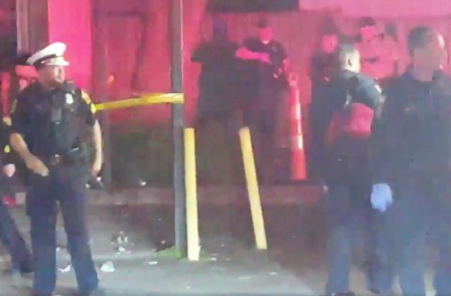 Cel putin un mort si 14 raniti, dupa ce un atacator a deschis focul intr-un club din Cincinnati