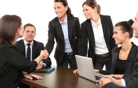 Analiza Oxford Economics. Cum poti creste productivitatea si satisfactia angajatilor