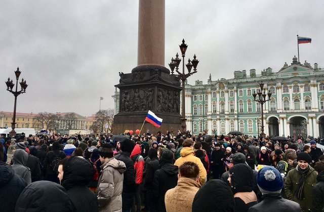 Peste 600 de persoane au fost retinute in urma protestelor anticoruptie de la Moscova