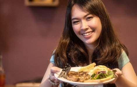  Top  7 alimente pe care dermatologii ne sfatuiesc sa le consumam mai des