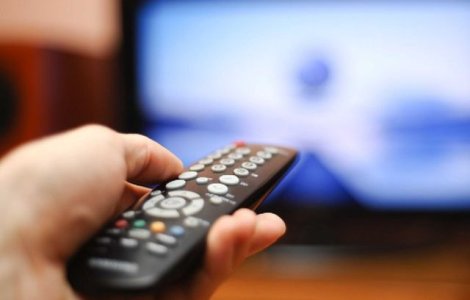 Decizie CNA: anumite productii, obligate sa afiseze mesajul "Acest program este o fictiune" pe toata durata lor