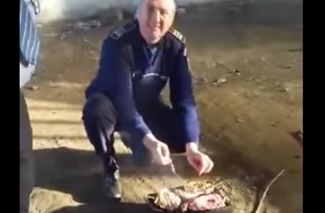 Patru politisti din Capitala sunt audiati dupa ce au facut gratar in timpul serviciului, intr-o hala din Giulesti