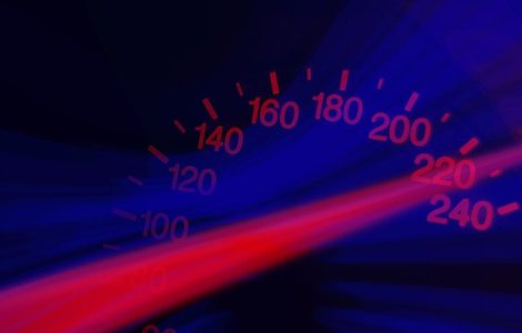 Sofer prins cand conducea cu viteza de 225 de kilometri pe ora pe Autostrada A1