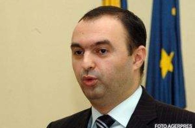 PD-L: Capul lui Adomnitei vrem!