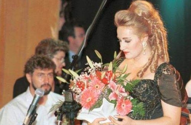 Soprana Roxana Briban s-a sinucis