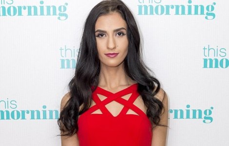 O romanca in varsta de 18 ani sustine ca si-a vandut virginitatea