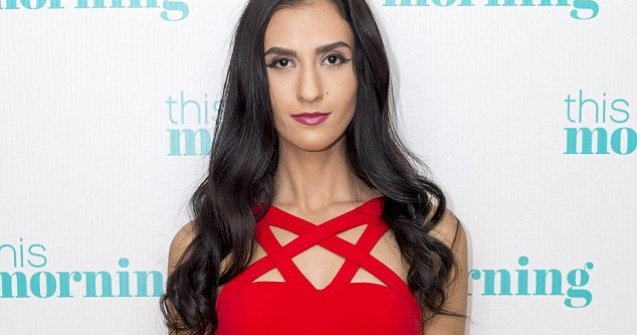 O romanca in varsta de 18 ani sustine ca si-a vandut virginitatea