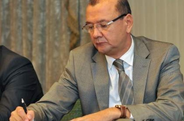 Badea catre Fatuloiu: 500.000 euro cash, 300.000 euro business, 200.000 euro final