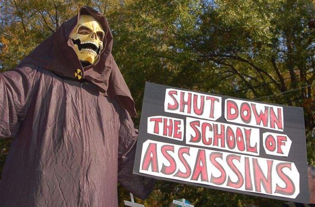 Jurnalisti rusi, arestati in timp ce filmau aproape de o baza SUA