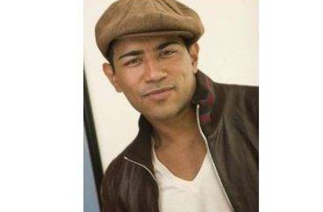 Un actor si-a ucis mama cu o sabie de samurai