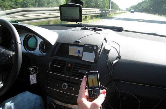 Cat costa primul sistem mobil GPS costa din Romania?