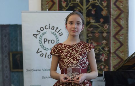 Eva Garet, castigator surpriza al Concursului "Drumul spre celebritate"