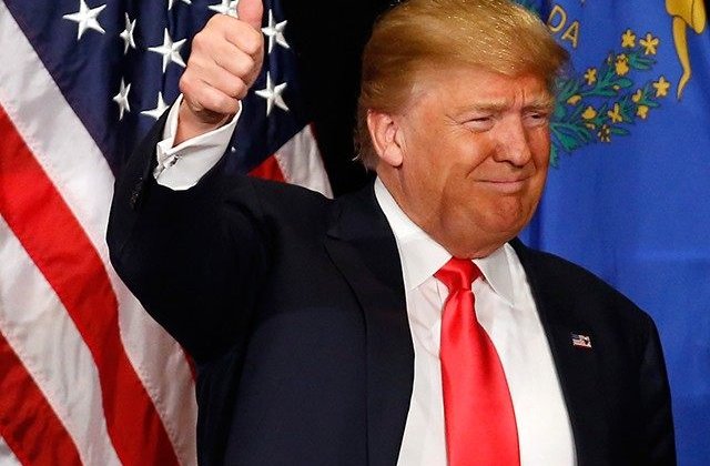 Trump isi doneaza salariul pe primul trimestru