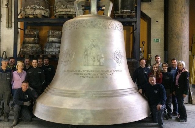 Patriarhia Romana, despre chipul Patriarhului Daniel pe clopotele de la Catedrala Neamului: Este o traditie justificata