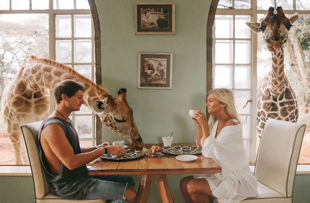 [FOTO] Acest cuplu castiga 9.000 dolari pentru o poza postata pe Instagram