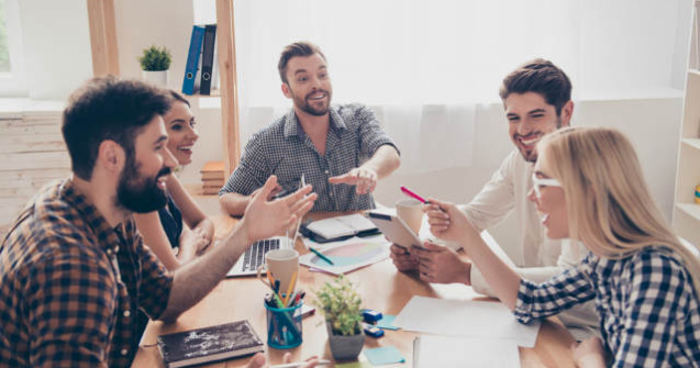 3 programe prin care tinerii romani pot sa porneasca o afacere. Ce facilitati ofera fiecare dintre ele