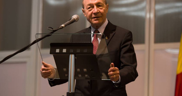 Traian Basescu: Greu de inteles ce vor generalii