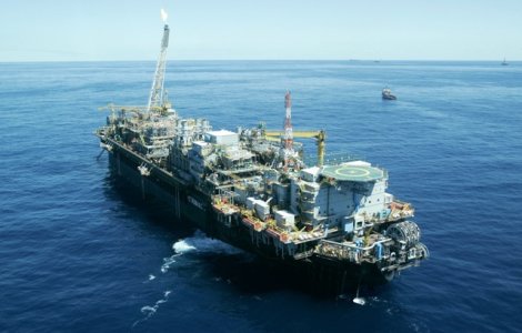 Un inginer roman a murit la bordul unei nave in apele malaysiene