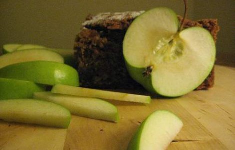 De ce slabim daca mancam mere?