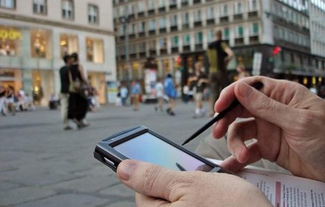 Taxele de roaming, eliminate de la 15 iunie 2017 in UE