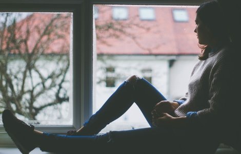 Aproape un milion de romani sunt diagnosticati anual cu depresie