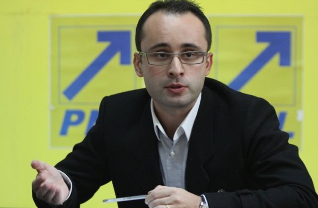 Cristian Busoi a fost reales in functia de presedinte PNL Bucuresti