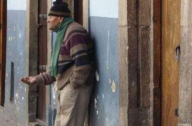 Cersetorii romani din Finlanda, platiti sa se intoarca acasa