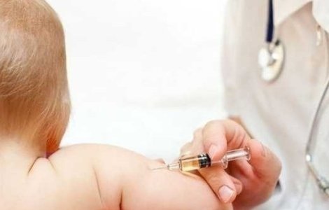 Medic: Epidemia de rujeola e o consecinta a scaderii ratei vaccinarii