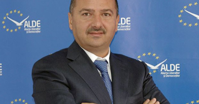 Remus Borza (ALDE): Pentru 1.000 euro pe luna vor intra in Parlament numai mediocrii si hotii; parlamentarii nu pot trai cu atatia bani