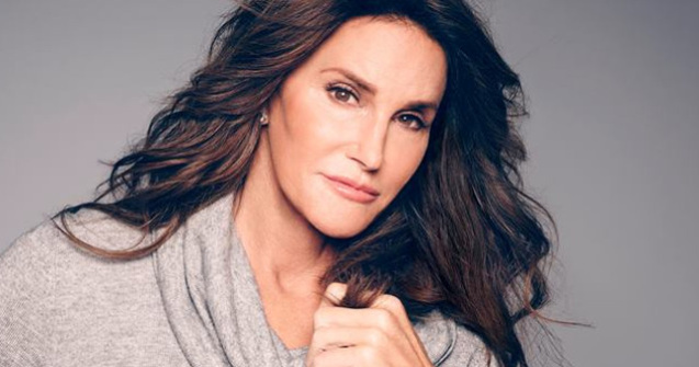 Caitlyn Jenner a anuntat ca a efectuat o operatie de schimbare de sex