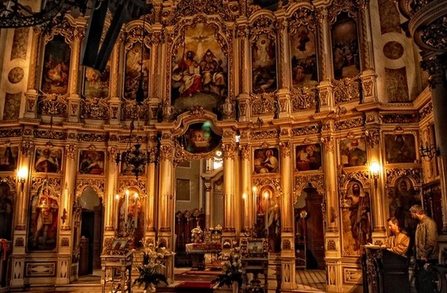 Traditii si obiceiuri in Sambata Mare. Ce este bine sa faci inainte de Invierea Domnului