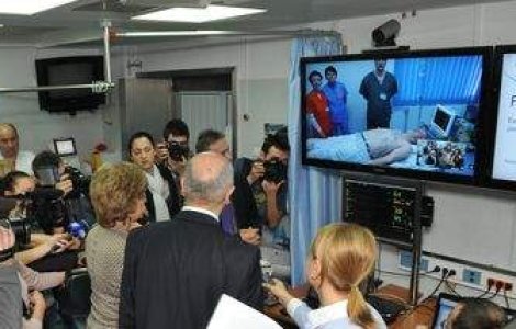 Asistenta medicala de urgenta la distanta in 12 judete ale tarii