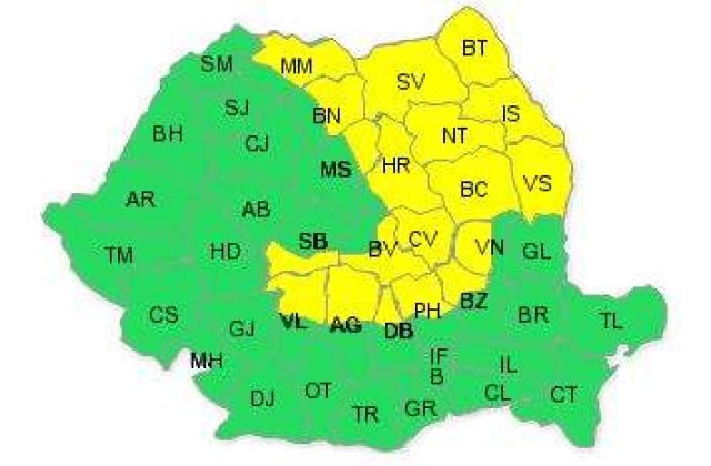 Iarna bate la usa: Cod galben de ninsori, vant si polei!