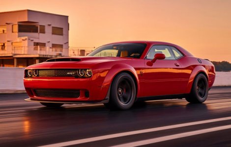 Pana unde poate merge nebunia americanilor? Dodge Challenger SRT Demon este cea mai rapida masina din lume