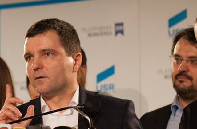 Scandal in USR. Nicusor Dan isi acuza colegii de minciuna