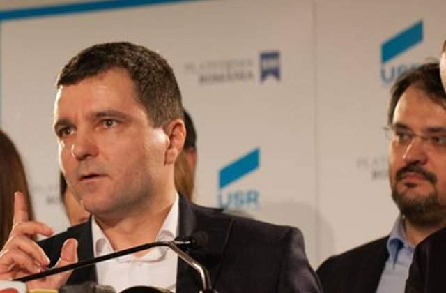 Scandal in USR. Nicusor Dan isi acuza colegii de minciuna