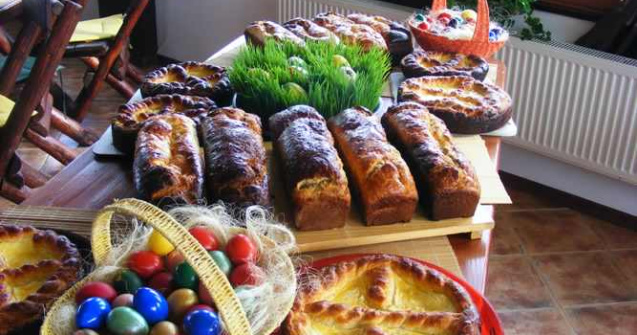 Reportaj AP: Noile tendinte se imbina cu traditiile de Paste