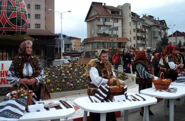 Romanii care au petrecut Pastele in tara au cheltuit 7 milioane euro, in principal la pensiuni rurale