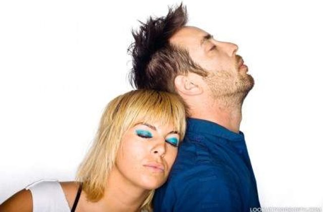 [VIDEO] A treia "cantare" Handsome Furs, la Bucuresti
