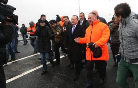 Boc a inaugurat centura ocolitoare a municipiului Sibiu