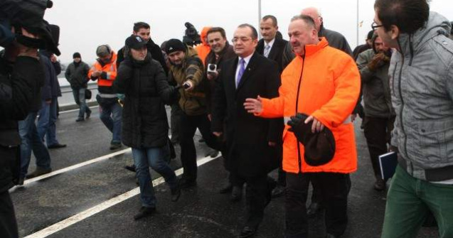 Boc a inaugurat centura ocolitoare a municipiului Sibiu