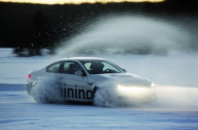 Sfaturi pentru condusul pe timp de iarna